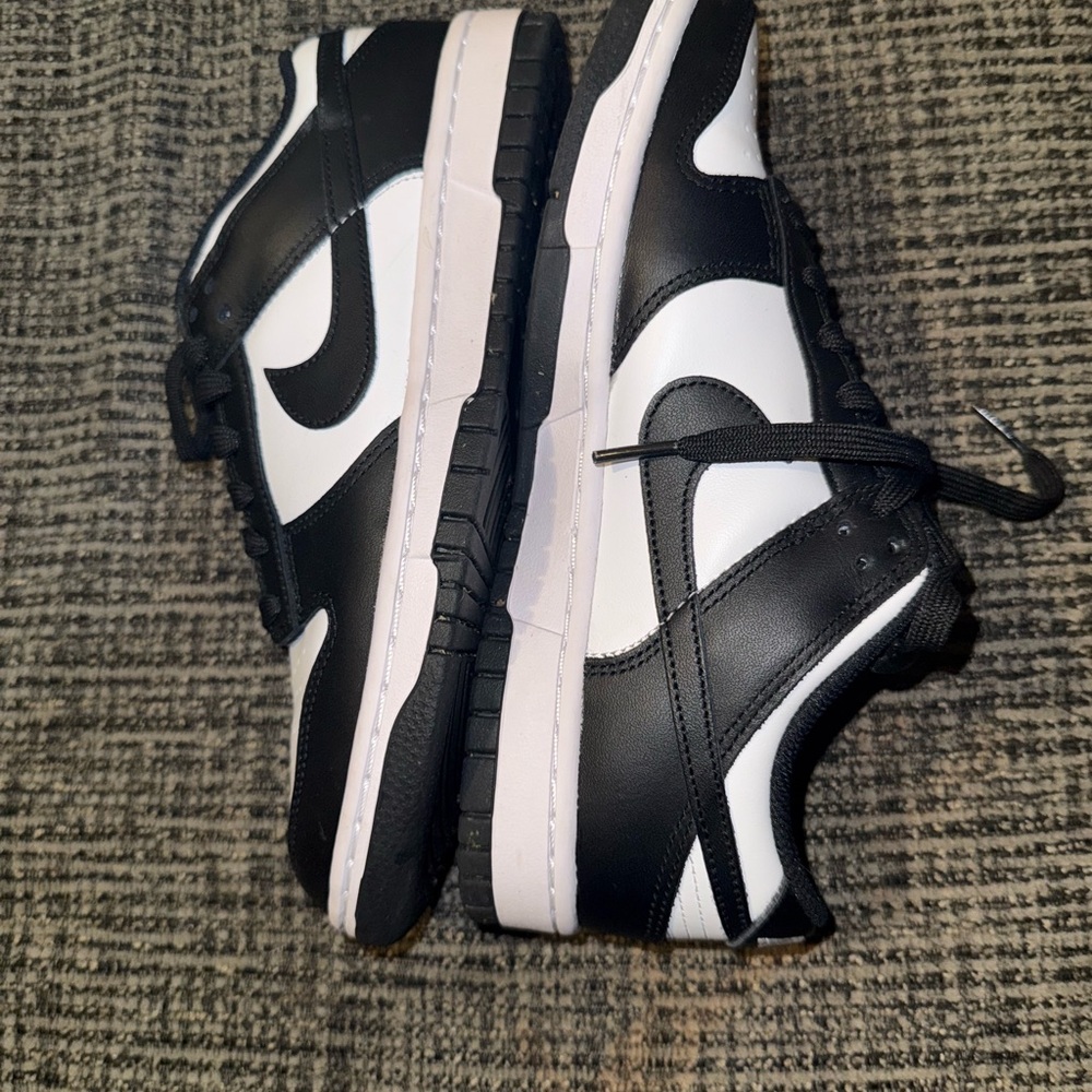 Nike Black and White Sneakers